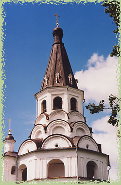Распятская церковь в Александровском кремле